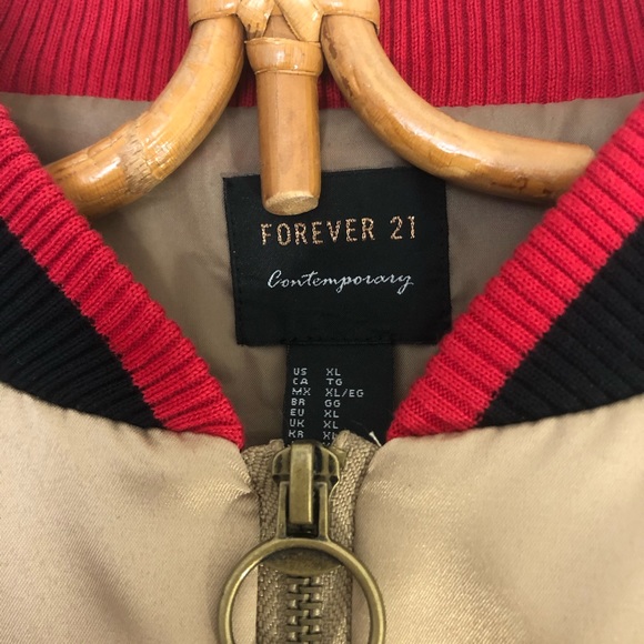 Satin bomber - Picture 1 of 5